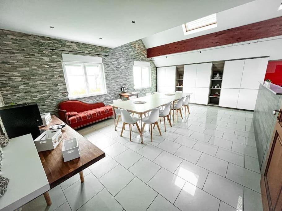 Villa Avec Piscine Interieure 奥尔泽姆 外观 照片
