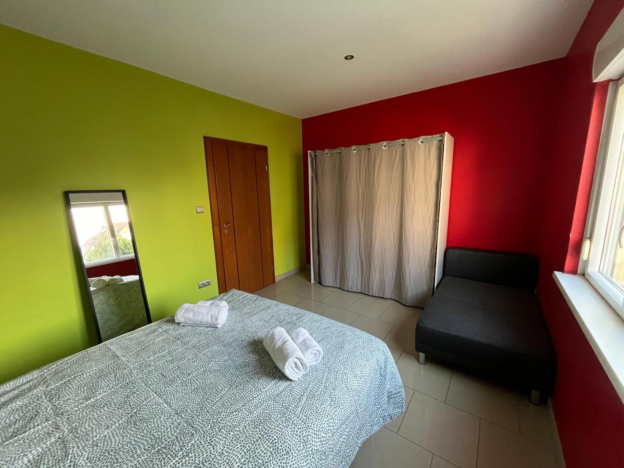 Villa Avec Piscine Interieure 奥尔泽姆 外观 照片