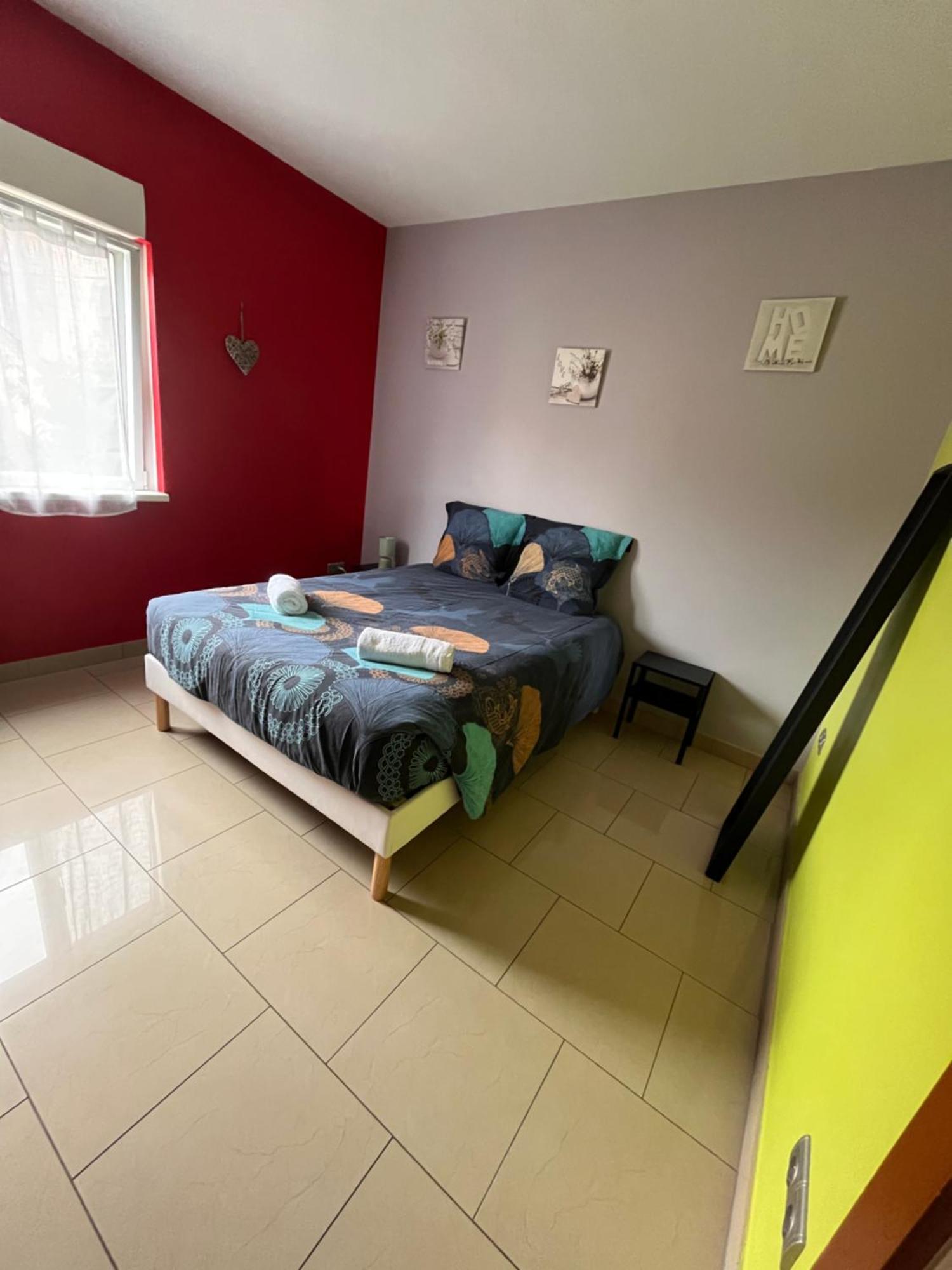 Villa Avec Piscine Interieure 奥尔泽姆 外观 照片